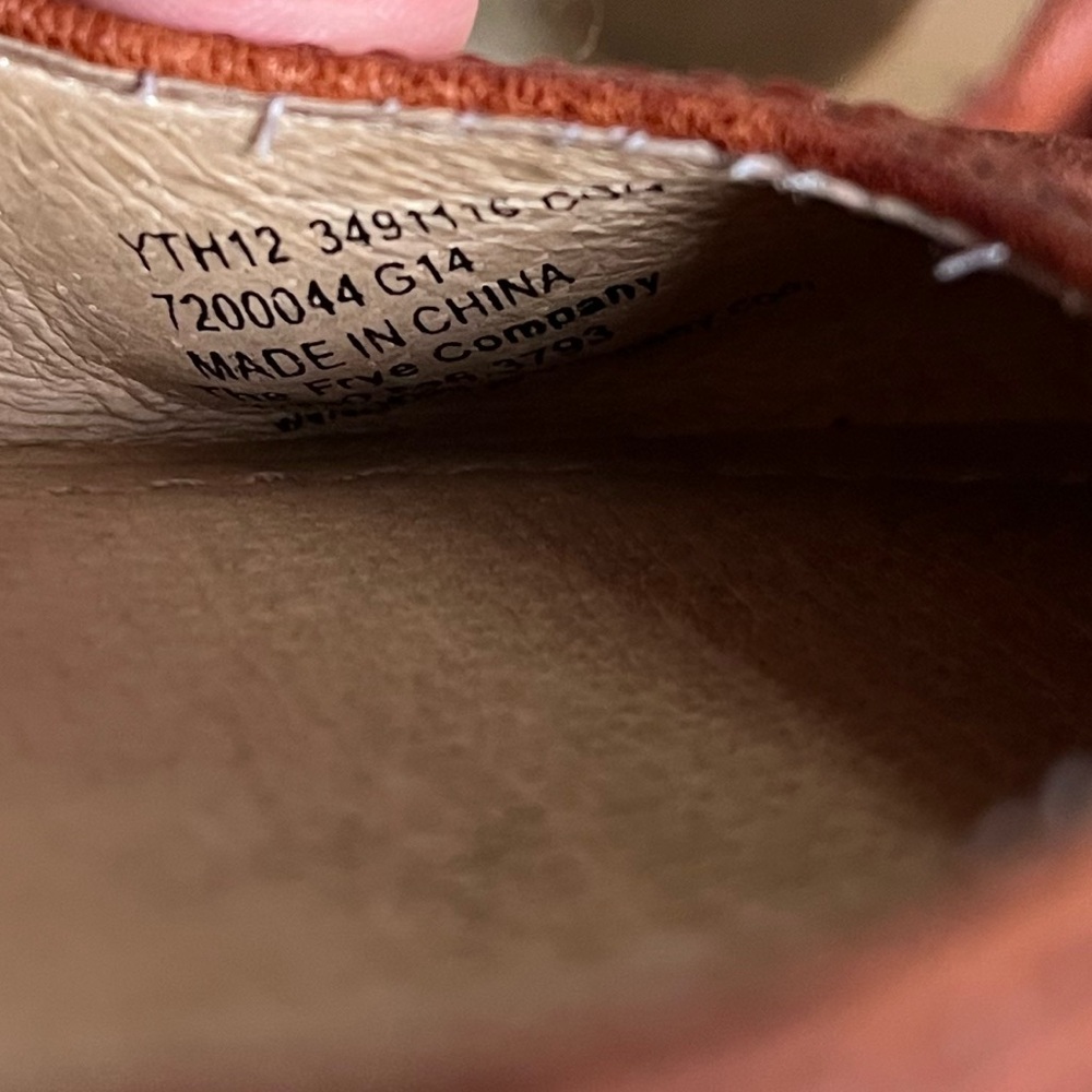 Frye Youth Carson Ballet Flats - Picture 11 of 12